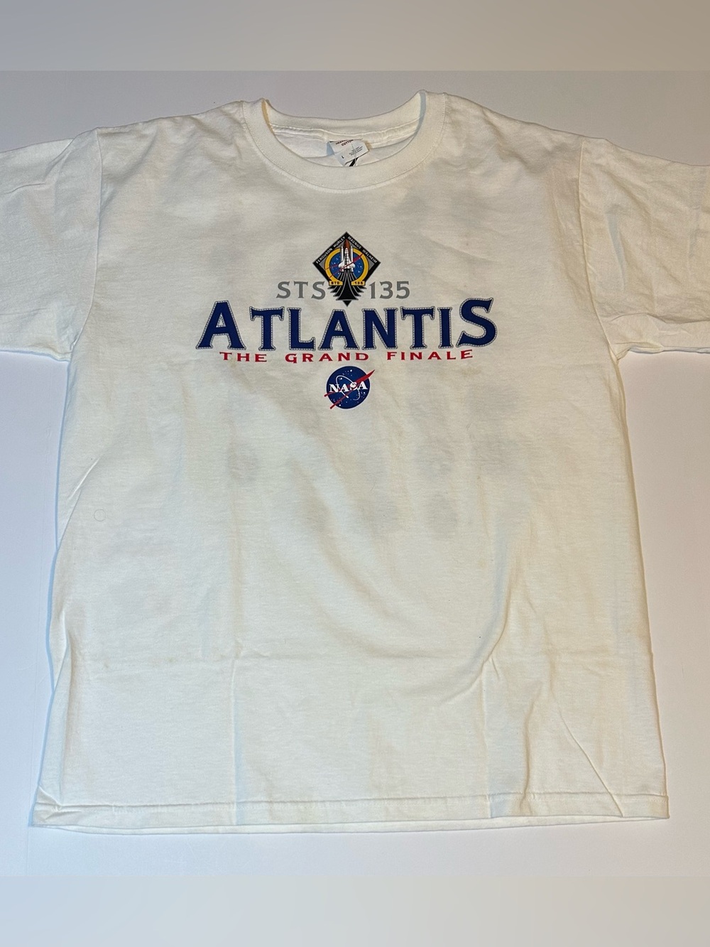 NASA Atlantis Space ShuttleSTS-135 Final Flight T Shirt 2011 2 Sided